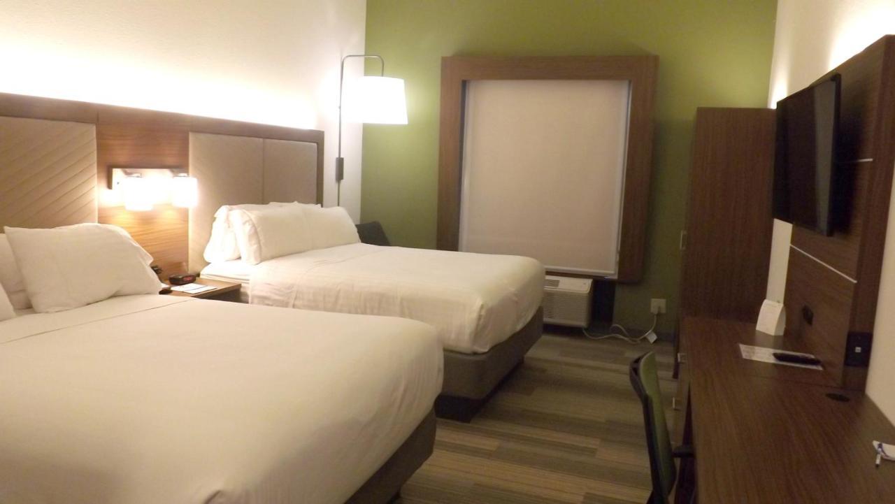 Holiday Inn Express & Suites Dyersburg By Ihg Экстерьер фото