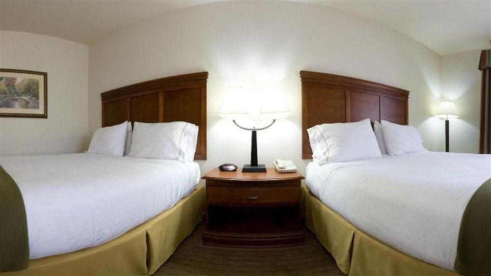 Holiday Inn Express & Suites Dyersburg By Ihg Экстерьер фото